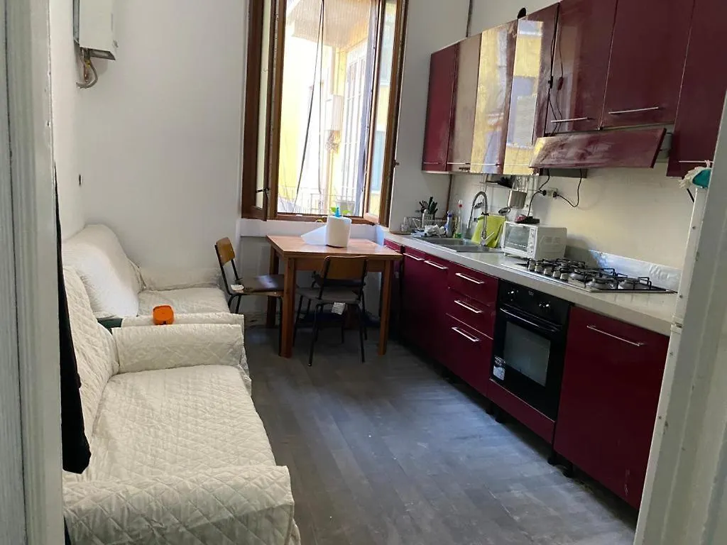 منزل للإقامة ميلان Private Room In A Quiet Apartment In The City Center